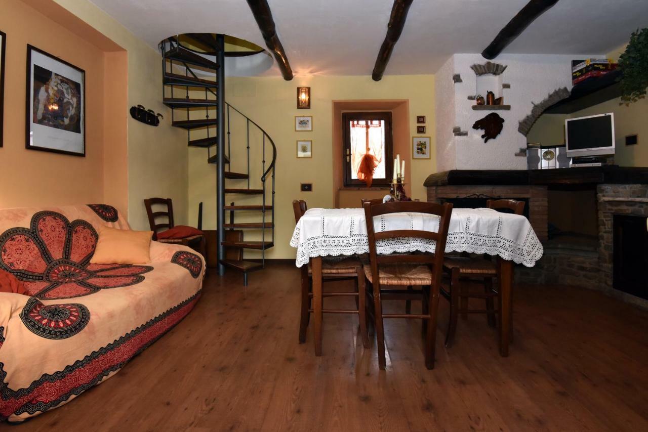 Casello Orecchiella San Romano Kültér fotó